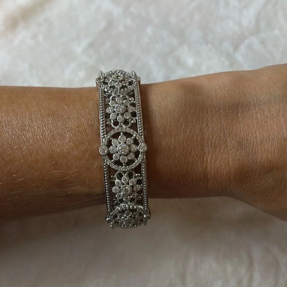 AUTHENTIC Judith Ripka CZ Hinge Cuff Bangle Bracelet 925 Sterling Silver - Picture 6 of 8